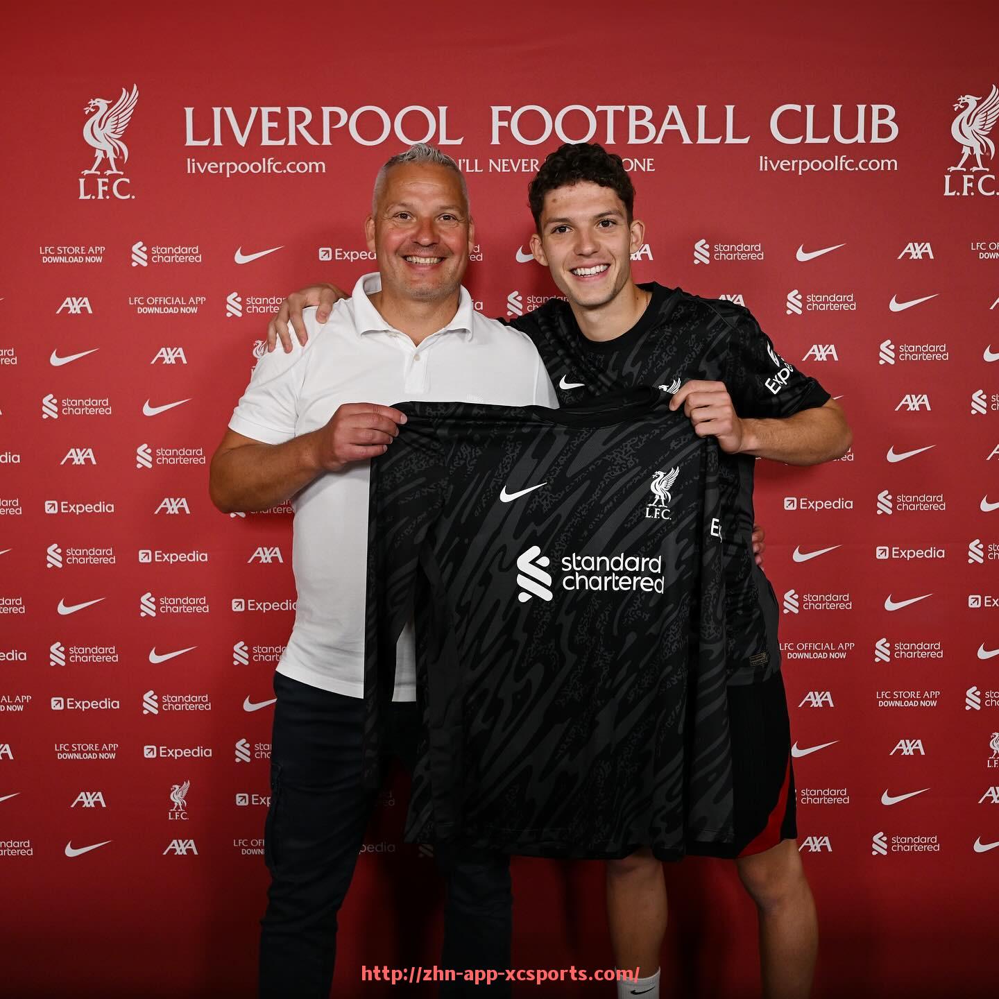 杏彩体育-英冠联赛中哪些球队成功升级进入英超？