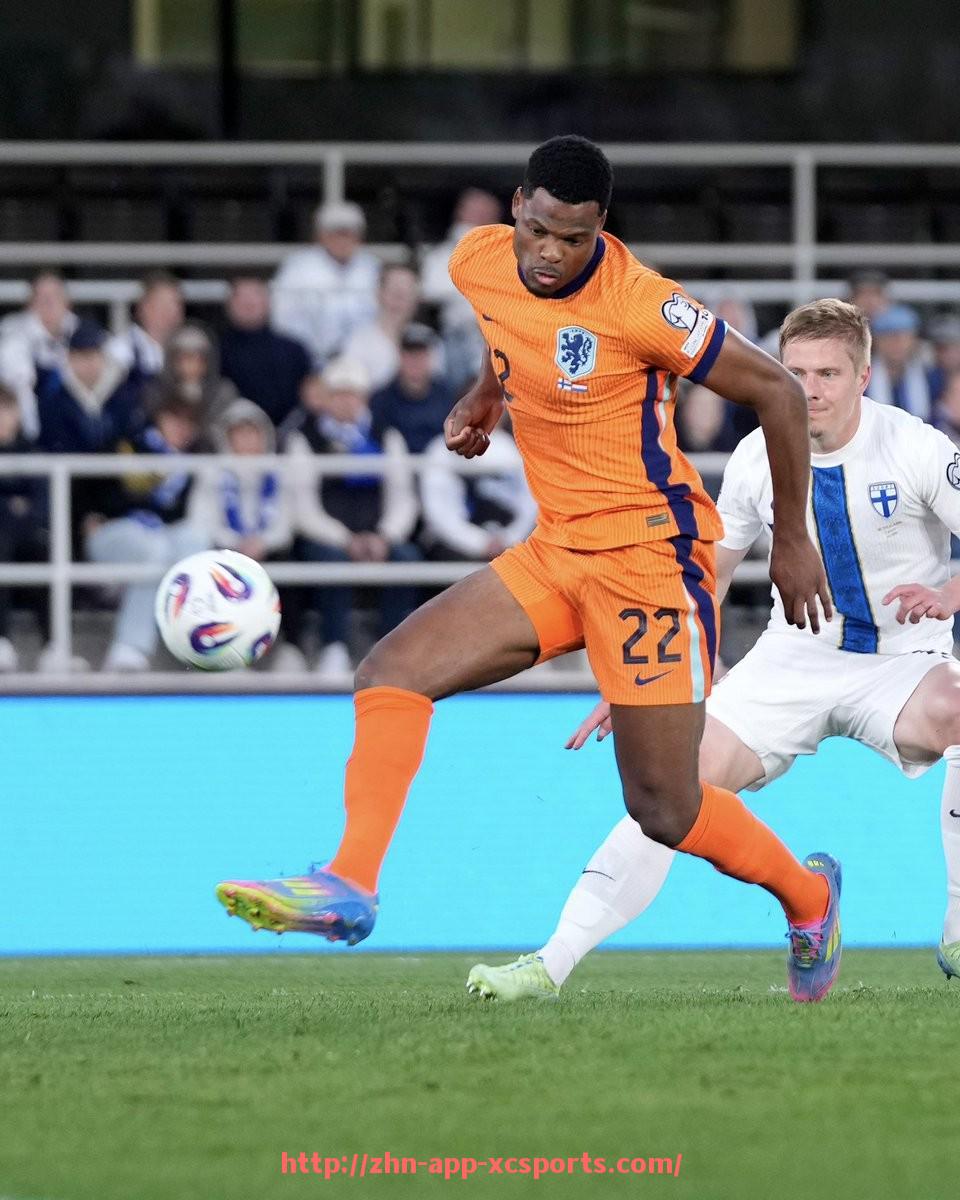 杏彩体育-回顾火箭队2014-2015赛季的整体阵容和赛季成绩